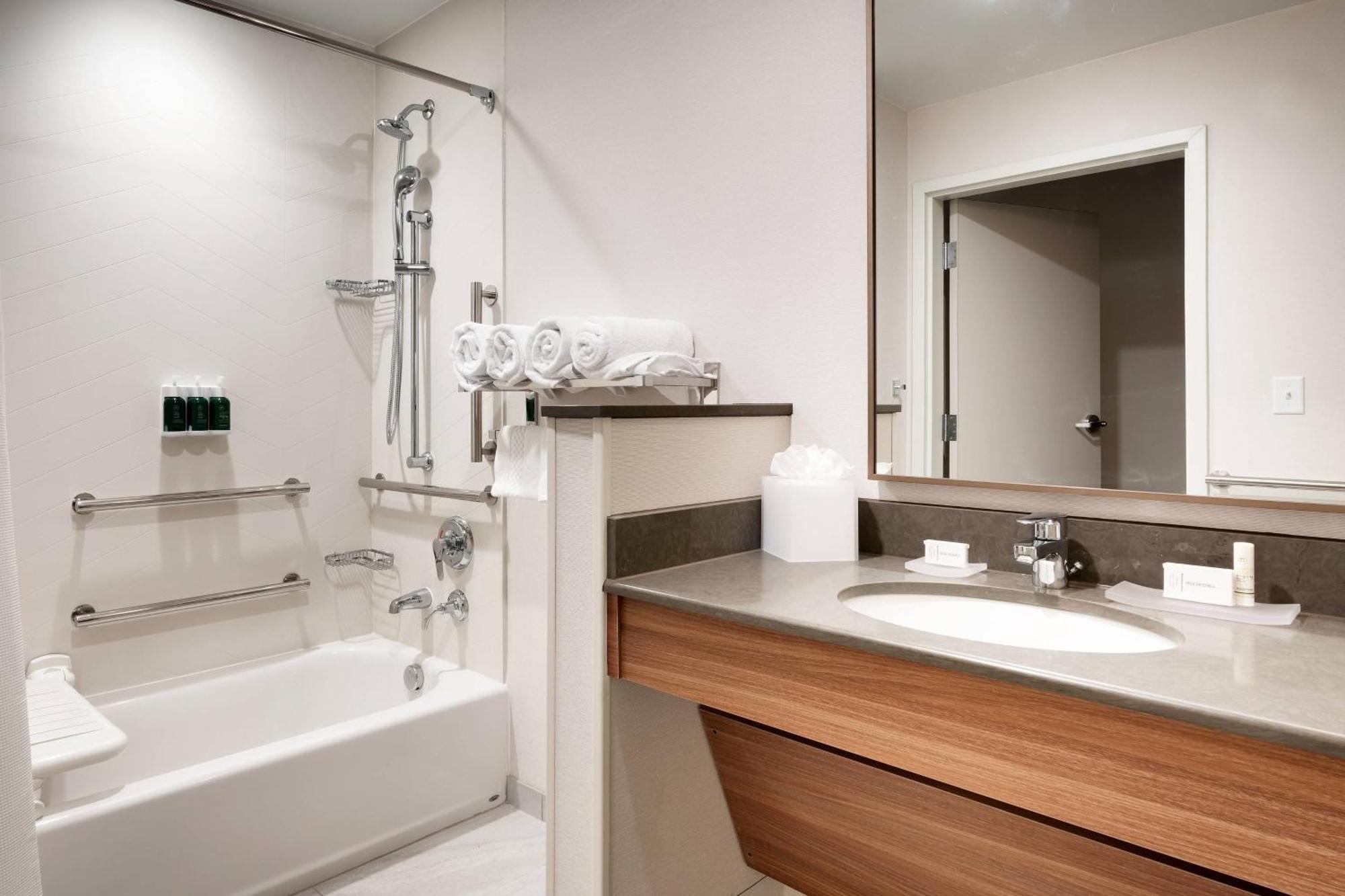 Fairfield Inn & Suites By Marriott Denver West/Federal Center Лейкуд Екстериор снимка